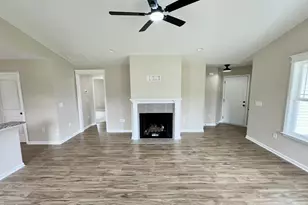 52 Grace Pond Ave, Benson, NC 27504 - Photo 5