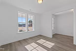 7 E Victoria Ridge Dr, Selma, NC 27576 - Photo 7