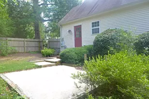 308 Davie Rd, Carrboro, NC 27510 - Photo 19