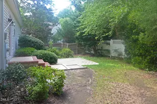 308 Davie Rd, Carrboro, NC 27510 - Photo 17