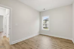 608 S Vance St, Fremont, NC 27830 - Photo 17