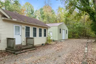 1035 Virginia Ave Ave, Clarksville, VA 23927 - Photo 19