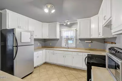 1035 Virginia Ave Avenue, Clarksville, VA 23927 - Photo 9