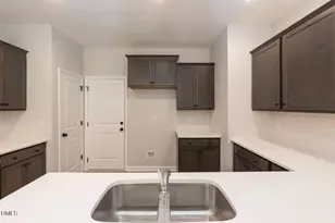 1020 Raven St, Durham, NC 27704 - Photo 7