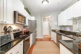 3121 Hemlock Forest Cir, Raleigh, NC 27612 - Photo 9