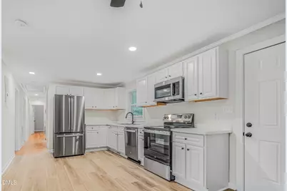 201 Howell Street #300a, Chapel Hill, NC 27514 - Photo 5