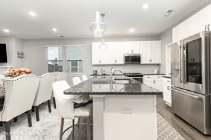 947 Briar Gate Dr, Holly Springs, NC 27540 - Photo 13