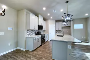 912 Mortar Ln, Cary, NC 27519 - Photo 11