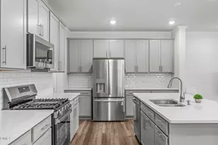 1809 Barrett Run Trl, Apex, NC 27502 - Photo 7