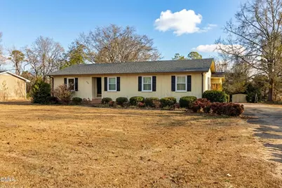 306 1st Street, Broadway, NC 27505 - Photo 1