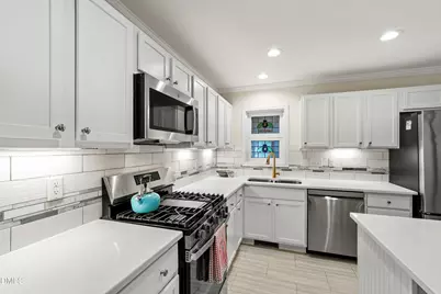 4906 Lakemont Drive, Raleigh, NC 27609 - Photo 31