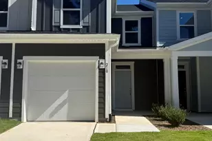 210 Parker Ln, Mebane, NC 27302 - Photo 1