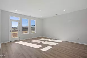 371 Chesapeake Cmns St, Garner, NC 27529 - Photo 3