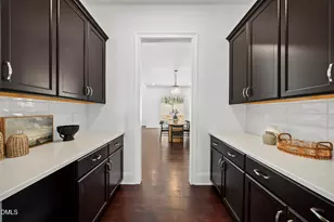 900 Timber Mist Ct, Cary, NC 27519 - Photo 9