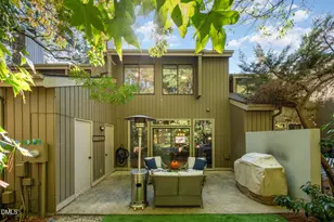 2 Vauxhall Pl, Chapel Hill, NC 27517 - Photo 23