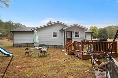 2930 Thomas Road, Henderson, NC 27537 - Photo 11