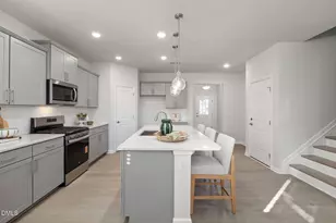 300 Bridle Brk Wy, Fuquay Varina, NC 27526 - Photo 7