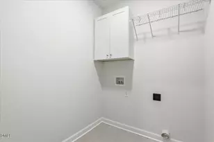 317 Creeks Edge Dr, Pikeville, NC 27863 - Photo 17