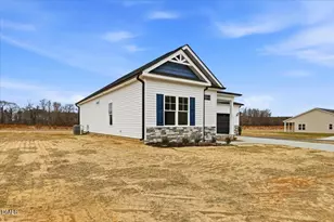 317 Creeks Edge Dr, Pikeville, NC 27863 - Photo 5