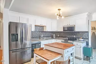 2831 Beechwood Dr, Durham, NC 27707 - Photo 15