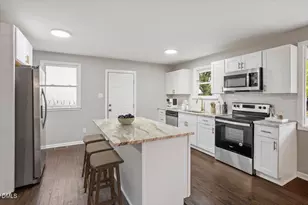 816 Peyton St, Raleigh, NC 27610 - Photo 3