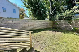 1006 E Martin St, Raleigh, NC 27601 - Photo 21