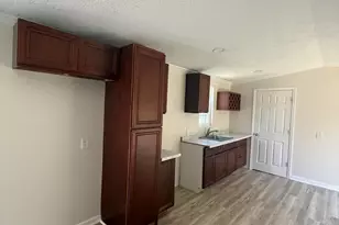 485 Lemay Ln, Henderson, NC 27537 - Photo 7