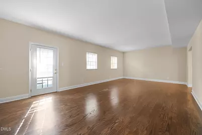6423 New Market Way, Raleigh, NC 27615 - Photo 7