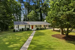 2950 Glenridge Dr, Raleigh, NC 27604 - Photo 3