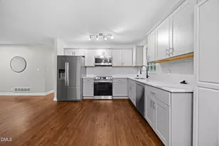 2950 Glenridge Dr, Raleigh, NC 27604 - Photo 5