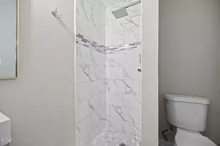 2950 Glenridge Dr, Raleigh, NC 27604 - Photo 19