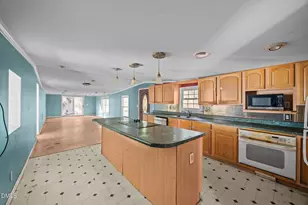 220 Great Neck Rd, Havelock, NC 28532 - Photo 13