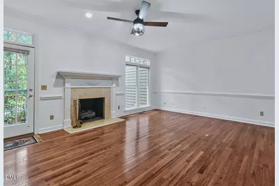 6113 Shelton Court, Raleigh, NC 27609 - Photo 9