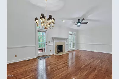 6113 Shelton Court, Raleigh, NC 27609 - Photo 7