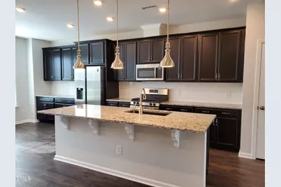 1012 Freeport Drive, Durham, NC 27703 - Photo 5