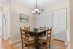 2831 Edridge Ct, Raleigh, NC 27612 - Photo 19