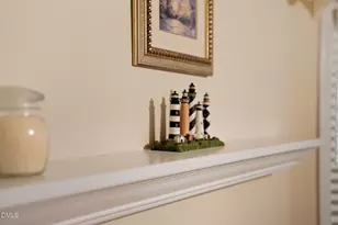 2831 Edridge Ct, Raleigh, NC 27612 - Photo 9