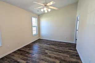 100 Reebe Cir, Selma, NC 27576 - Photo 11