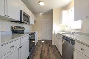 100 Reebe Cir, Selma, NC 27576 - Photo 9