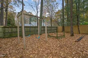 507 Holtz Ln, Cary, NC 27511 - Photo 39