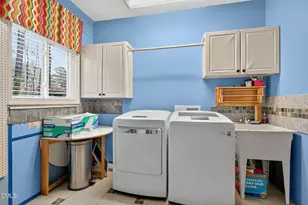 507 Holtz Ln, Cary, NC 27511 - Photo 31