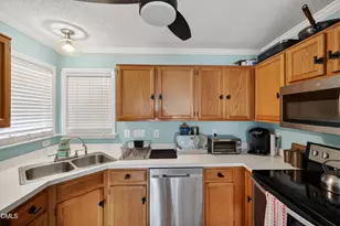 319 Tillamook Dr, Wake Forest, NC 27587 - Photo 19