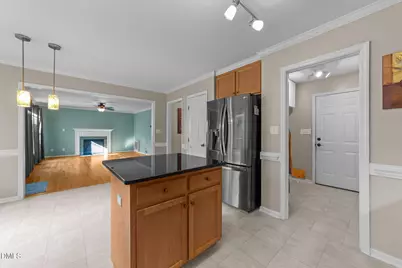 405 W Ballentine Street W, Holly Springs, NC 27540 - Photo 17