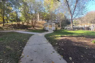 129 Sturbridge Dr, Clayton, NC 27520 - Photo 25