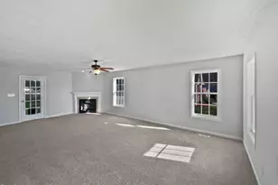 5904 Blue Sky Ln, Hope Mills, NC 28348 - Photo 3