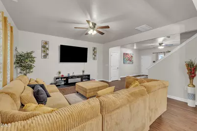 111 S Rose Hill Drive, Clayton, NC 27520 - Photo 11