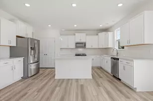 345 Adams Pointe Ct, Angier, NC 27501 - Photo 5