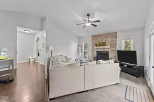 405 Offing Dr, Fayetteville, NC 28314 - Photo 11