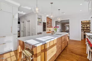 1015 Harvey St, Raleigh, NC 27608 - Photo 21