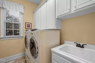 81117 Alexander, Chapel Hill, NC 27517 - Photo 35